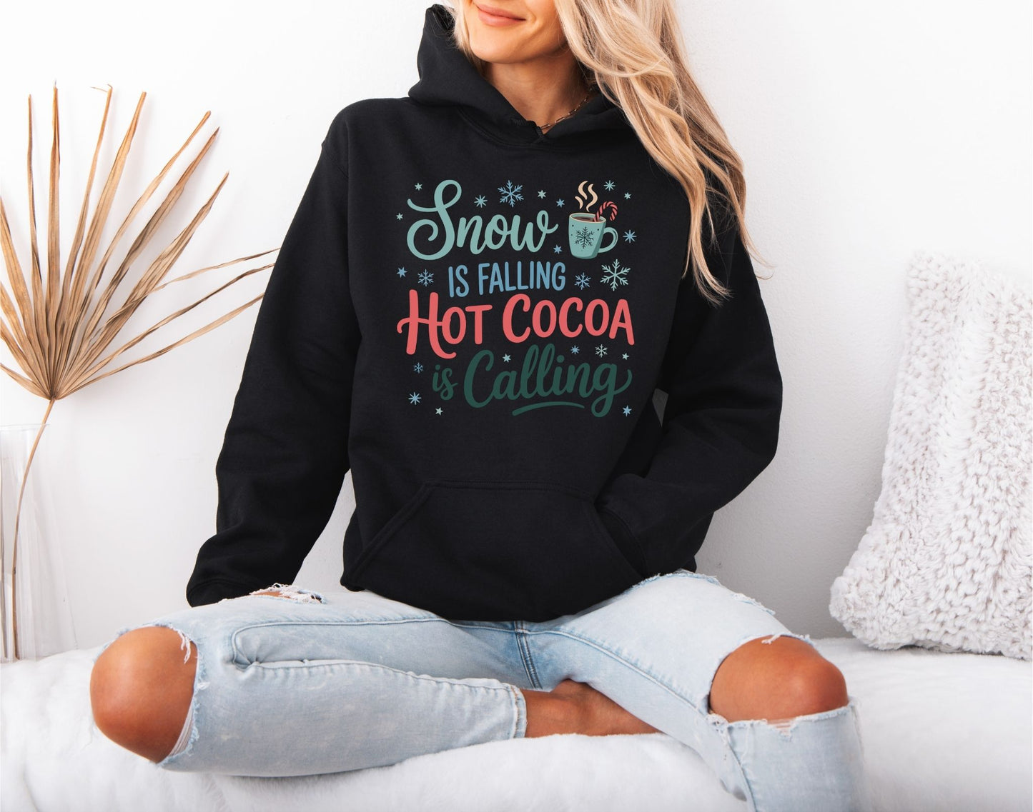 Cozy Winter Days Hoodie – Minimal Seasonal Style