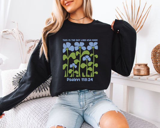 Botanical Christian Sweatshirt, Floral Bible Graphic Crewneck, Relaxed Fit Pullover