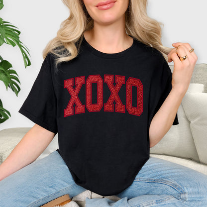 XOXO Glitter Red Varsity Shirt - Valentine’s Day T-Shirt, Sparkling Love Statement Tee, Cute Romantic Gift for Her, Glamorous XOXO Holiday Jumper