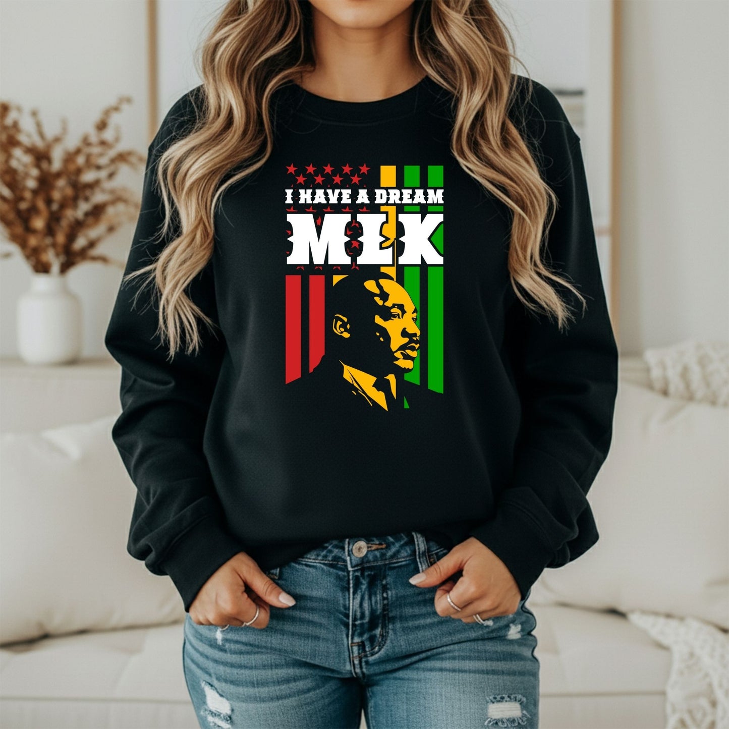 Martin Luther King Jr. Dream of Unity Sweatshirt – Iconic Rights Design