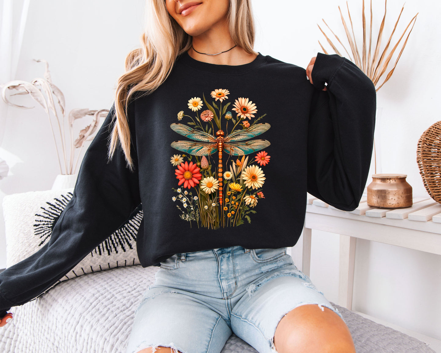 Retro Floral Sweatshirt, Colorful Flower Graphic Crewneck, Botanical Aesthetic Pullover, Cute Garden Inspired Cozy Top, Nature Lover Gift