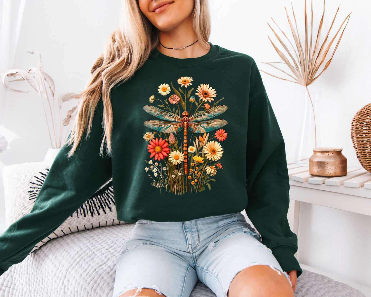 Retro Floral Sweatshirt, Colorful Flower Graphic Crewneck, Botanical Aesthetic Pullover, Cute Garden Inspired Cozy Top, Nature Lover Gift