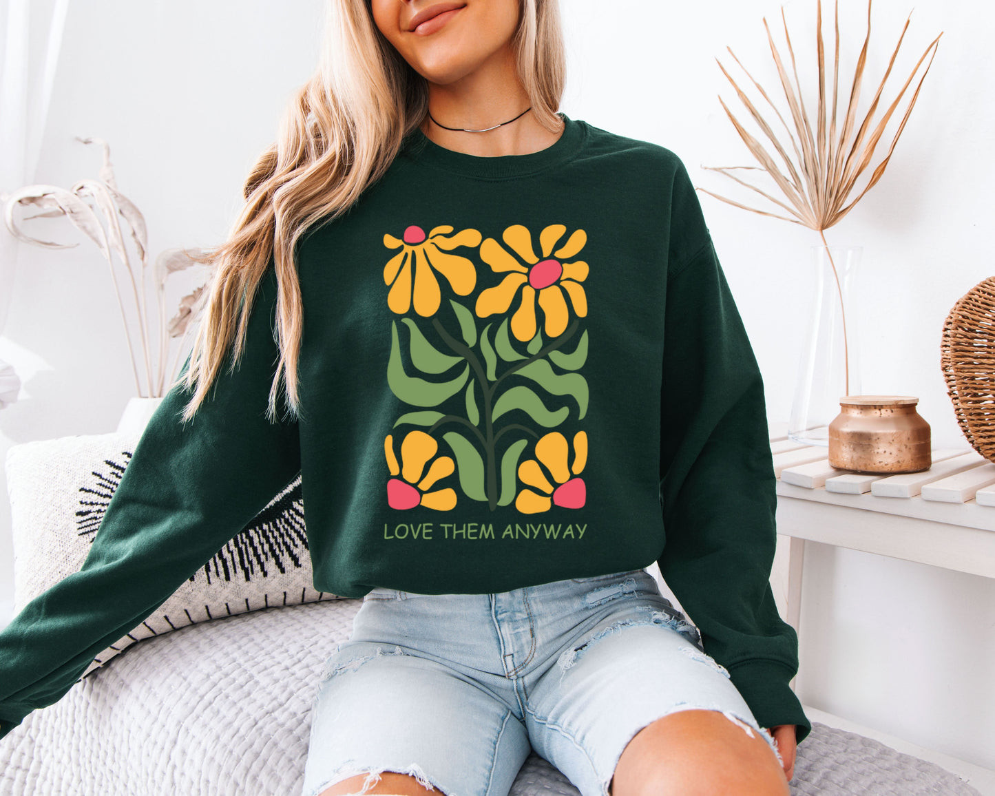 Floral Art Sweatshirt, Hand Drawn Botanical Crewneck, Soft Neutral Pullover, Casual Everyday Top