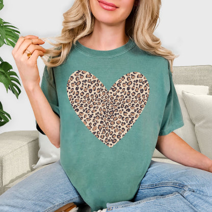 Valentine’s Day Gift T-Shirt – Love and Heart Theme