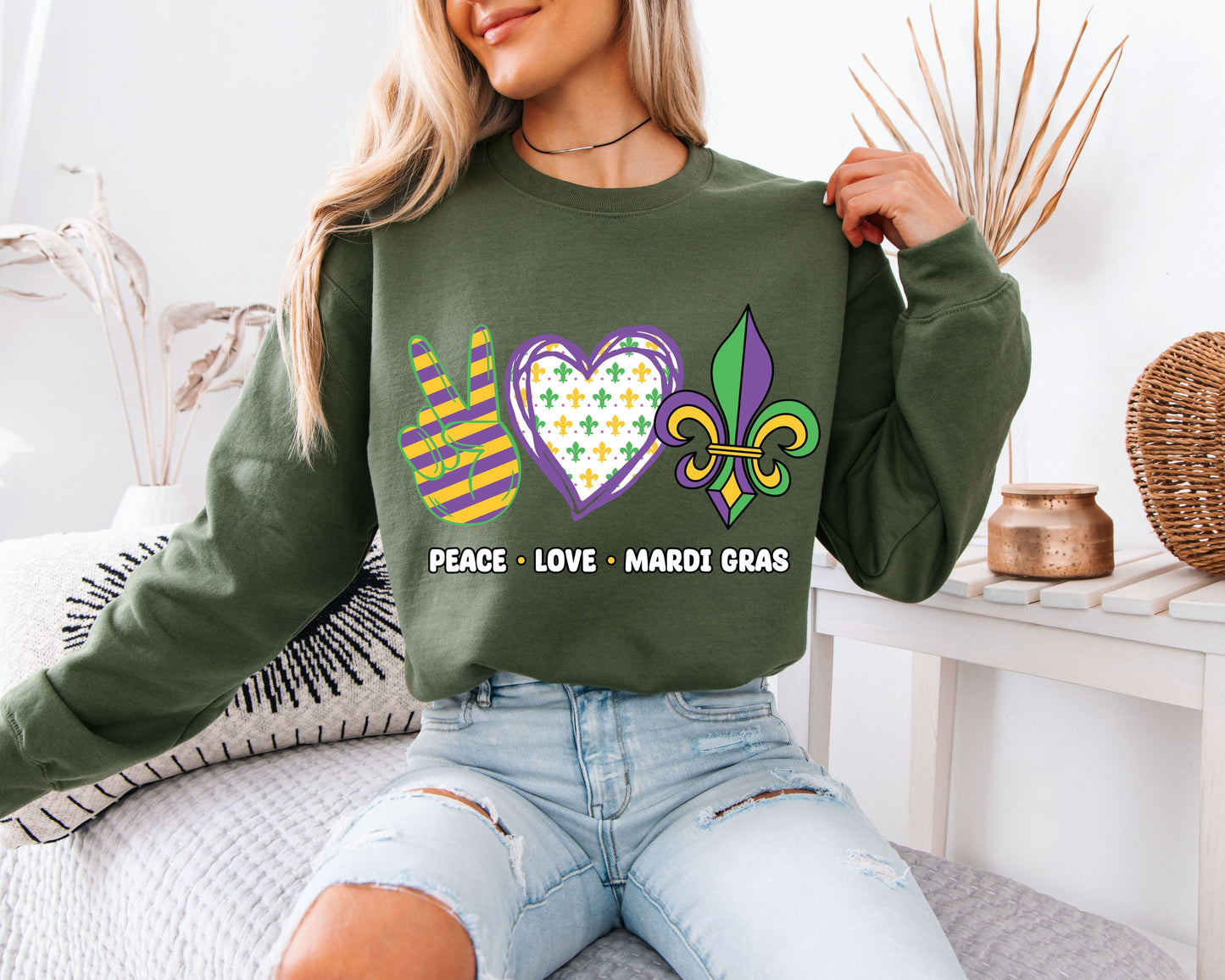 Mardi Gras Party Outfit Crewneck