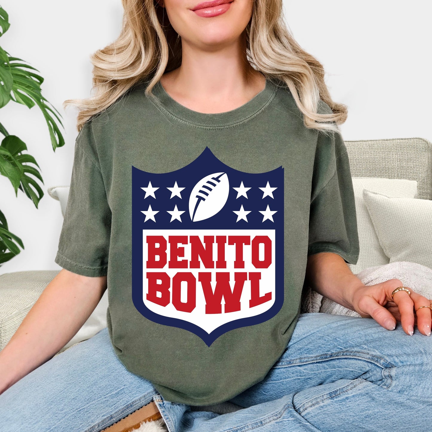 Game Day Football Graphic Tee, Vintage Championship Style T Shirt for Sports Lovers