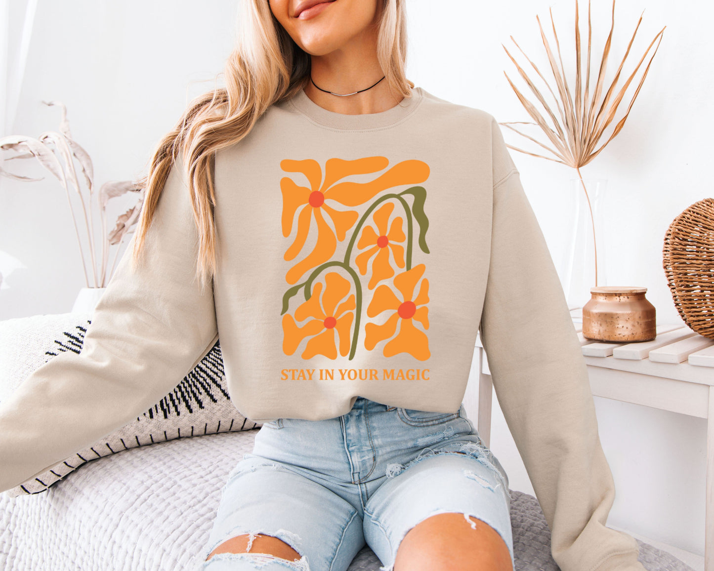 Nature Walk Sweatshirt, Wildflower Illustration Crewneck Pullover, Relaxed Casual Top