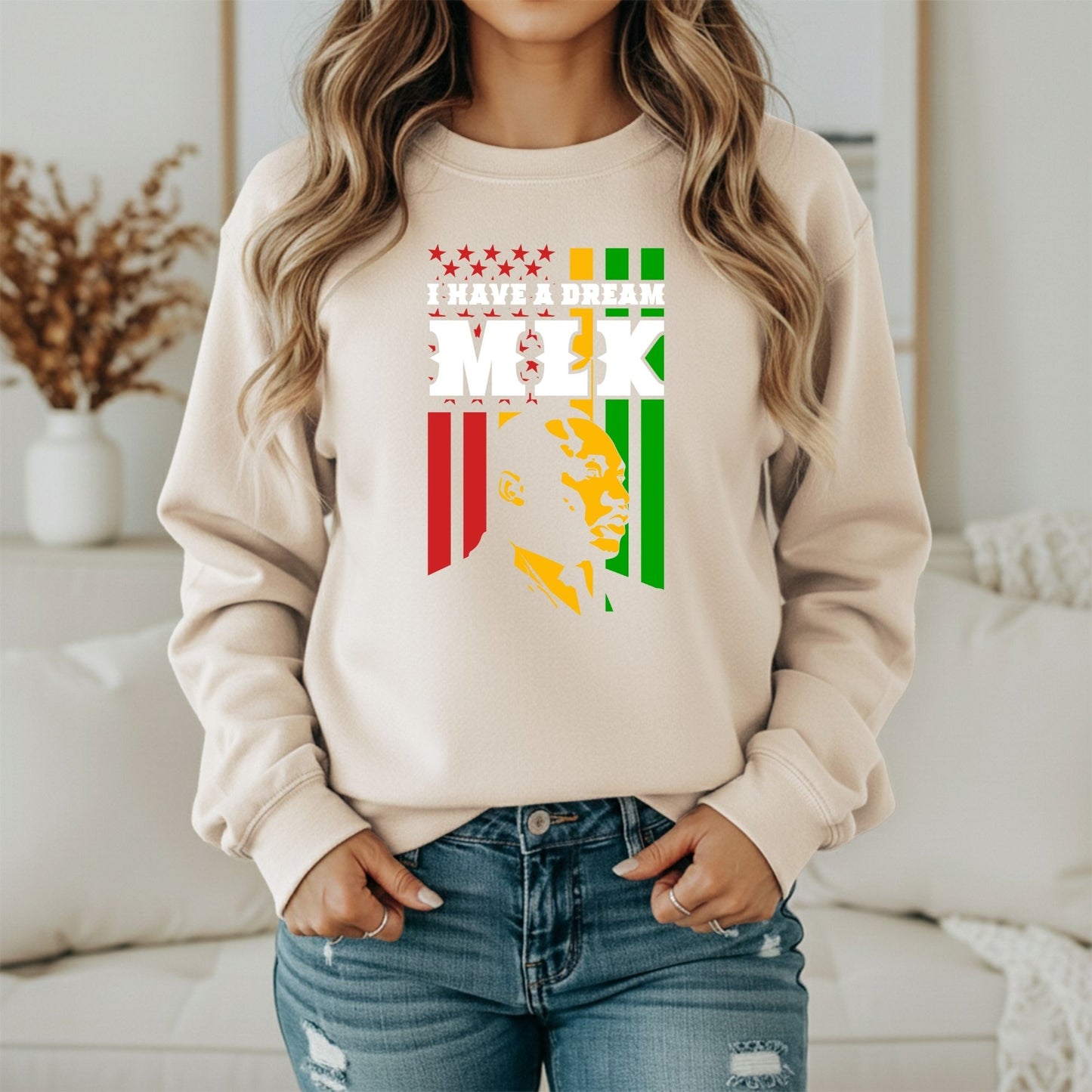 Martin Luther King Jr. Dream of Unity Sweatshirt – Iconic Rights Design