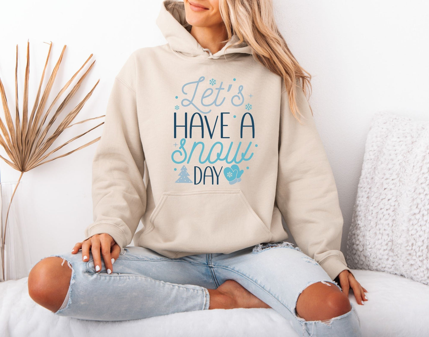 Winter Comfort Wear Hoodie – Cozy Seasonal Essential