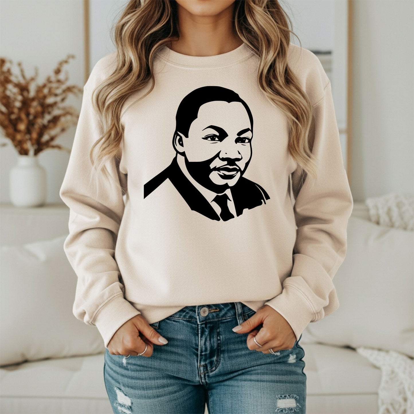 MLK Peace & Justice Sweatshirt – Timeless Equality Design