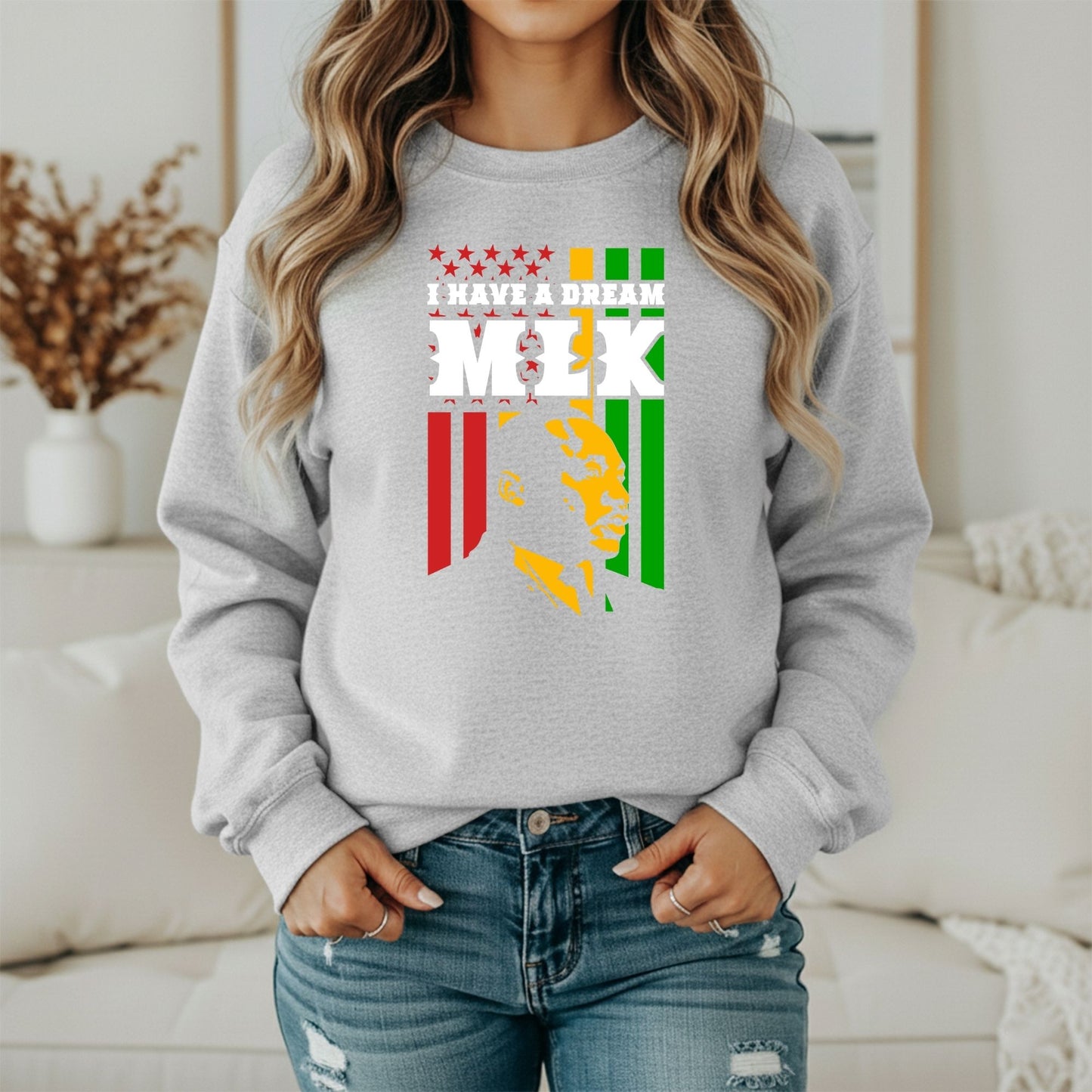 Martin Luther King Jr. Dream of Unity Sweatshirt – Iconic Rights Design