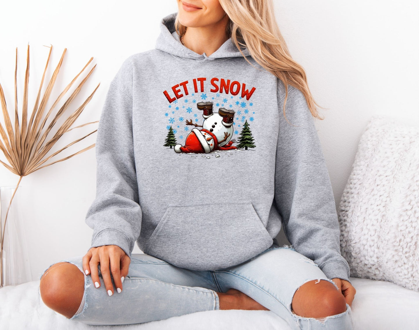 Winter Days Hoodie – Minimal Cold Season Style